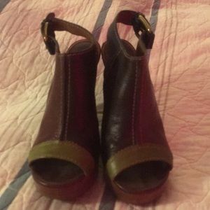 Lucky brand leather platforms sz 8